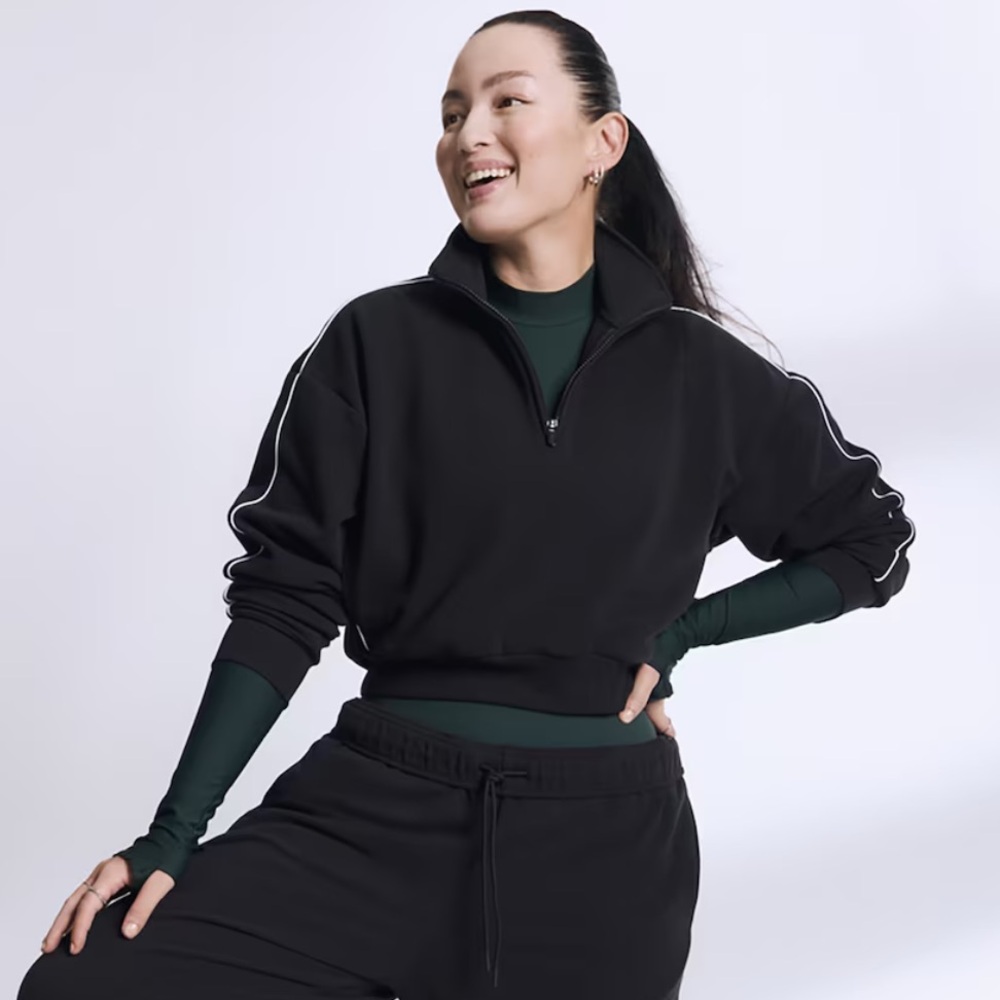 $109 Athleta Womens Forever Fleece 1/4 Zip white Piping Sweatshirt Black Medium